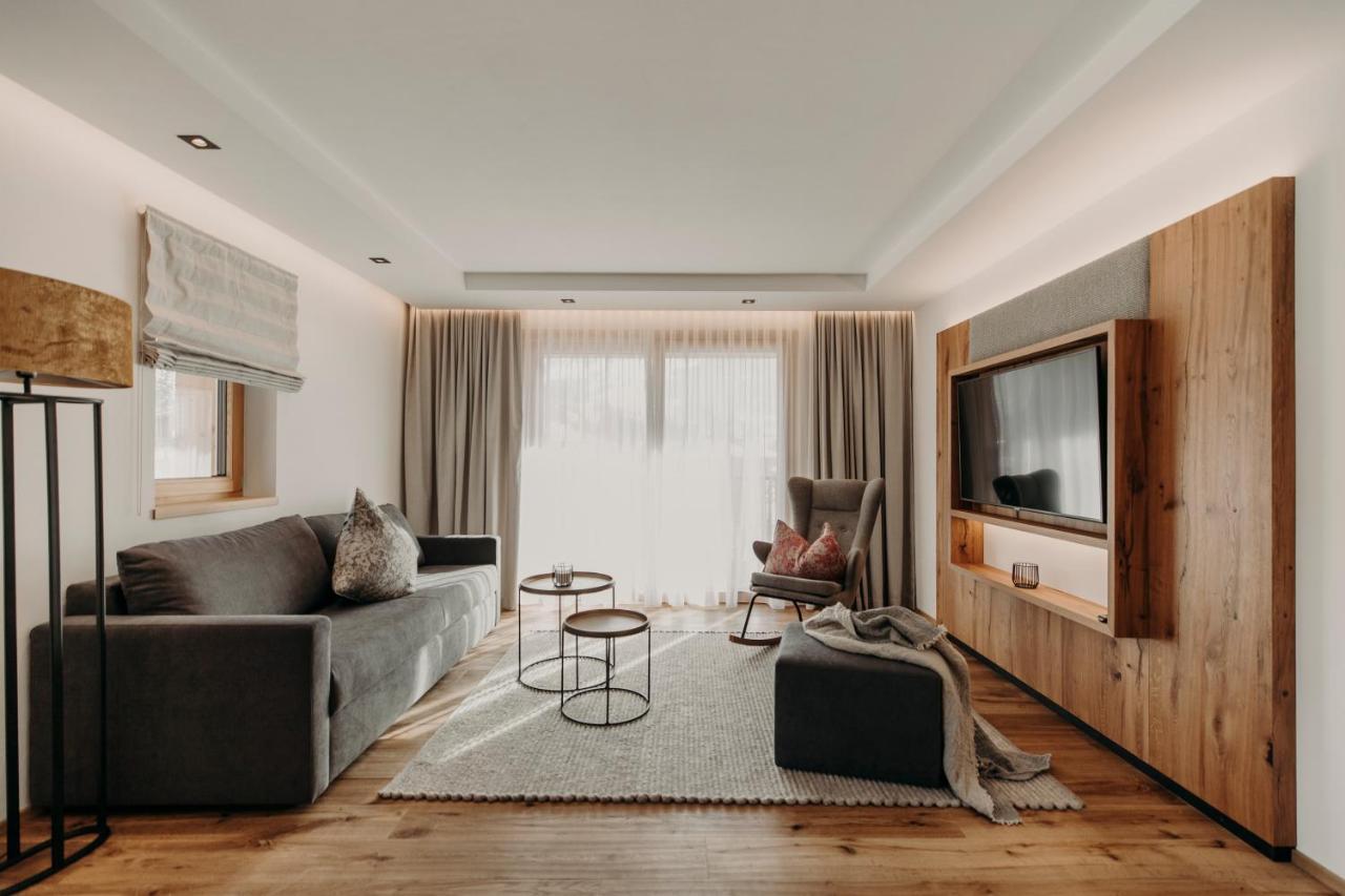 Post Boutique Apartments Maria Alm am Steinernen Meer Bagian luar foto